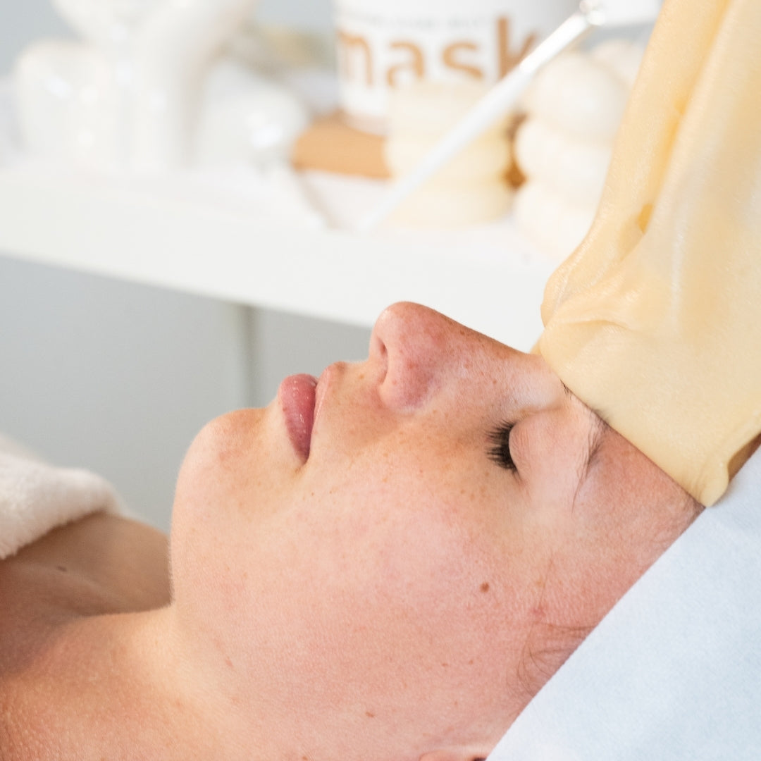 hydrojelly_mask_peel_off_masque_cosmetique_jelly_mask_institut_professionnel_or_caviar_blanc_esthemax_cosmetic_professional_esthetique__powder