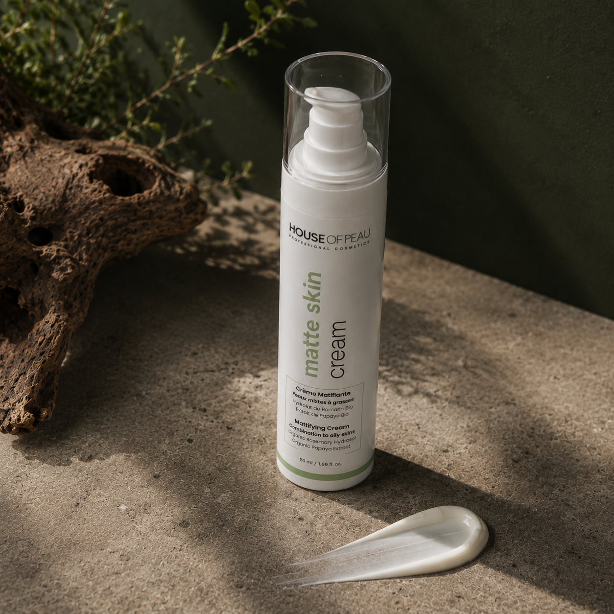 creme_visage_matifiant_skincare_face_cream_mattifying_cosmetique_professionnel_institut_estheticienne_professional_aesthetic_peaux_grasses_oily_skin_texture