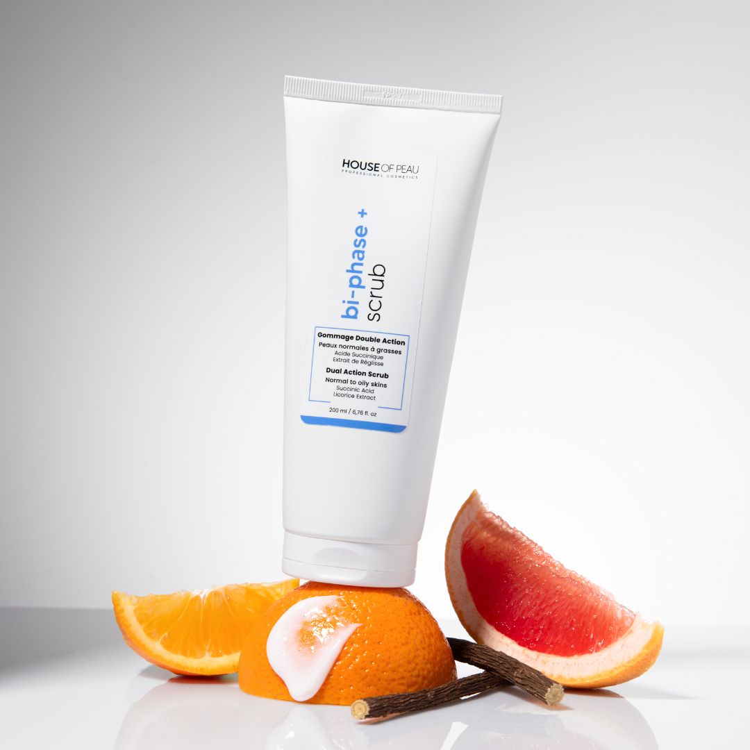 gommage_exfoliant_grains_scrub_exfoliate_mecanique_enzymatique_visage_cosmetique_professionnel_skincare_face_beauty_esthetique_aesthetician_salon_institut_3