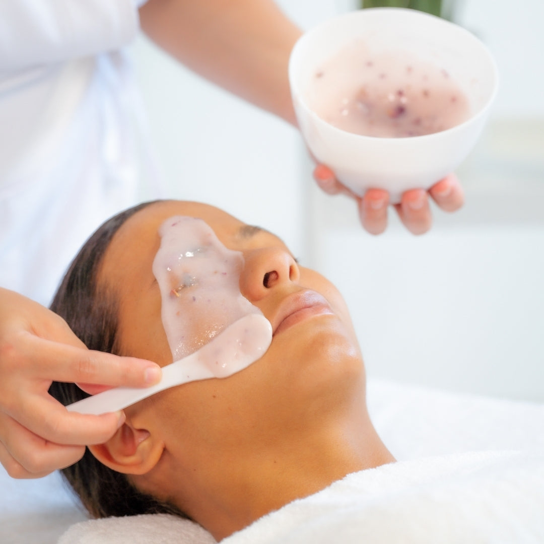 hydrojelly_mask_peel_off_masque_cosmetique_jelly_mask_institut_professionnel_Rose_esthemax_apply_cosmetic_professional_skincare_estheticienne_aestheti