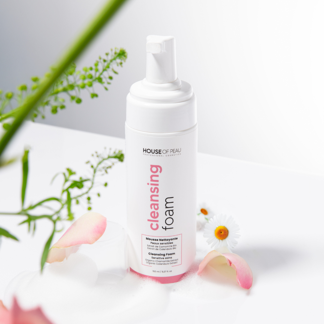 nettoyant_mousse_sensible_foam_cleanser_face_sensitive_visage_cosmetique_cosmetic_professionnel_professionnal_esthetique_estheticienne_institut_beauty_salon_skin